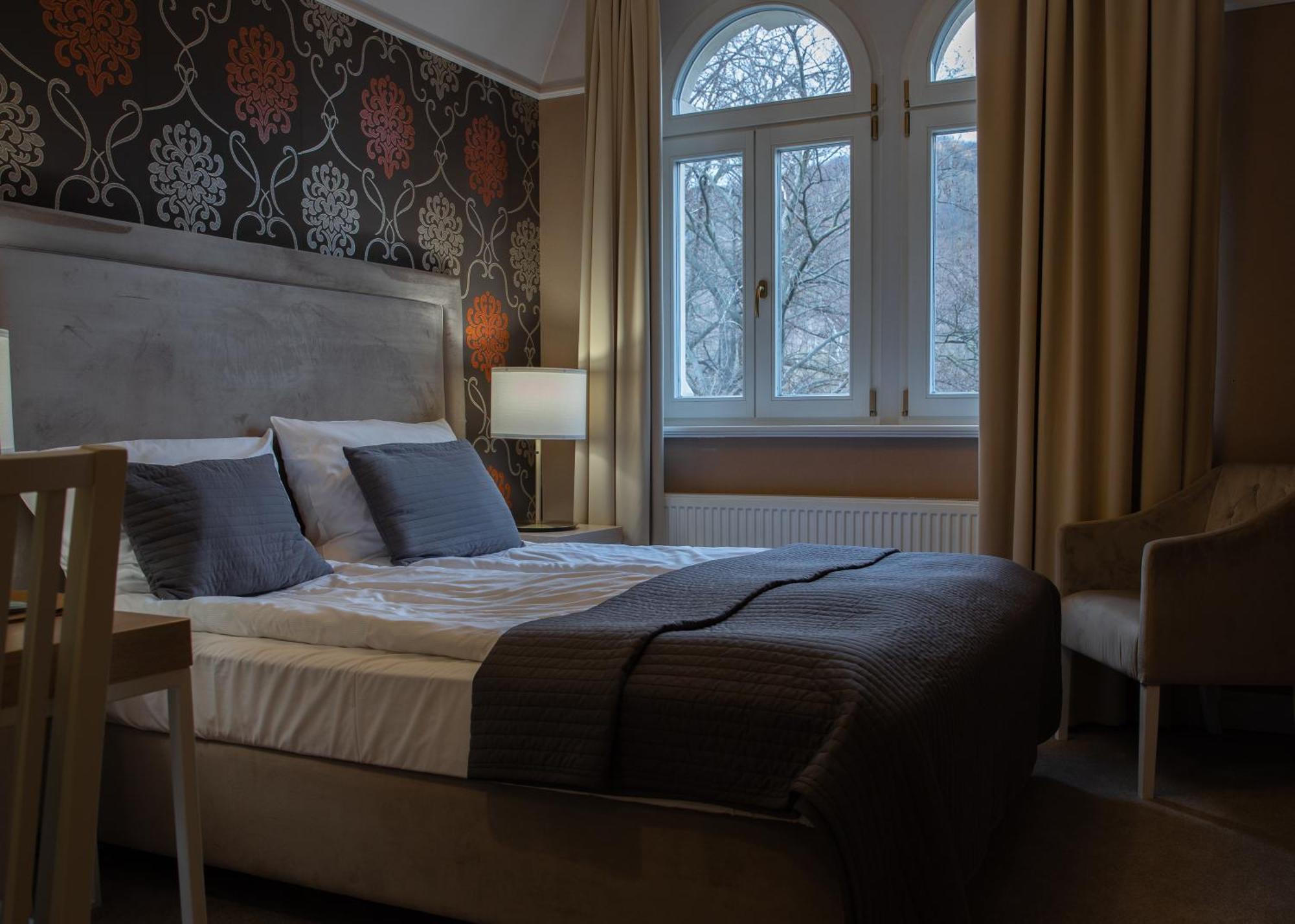 Hotel Debowy Biowellness & Spa Gory Sowie Бєлява Екстер'єр фото