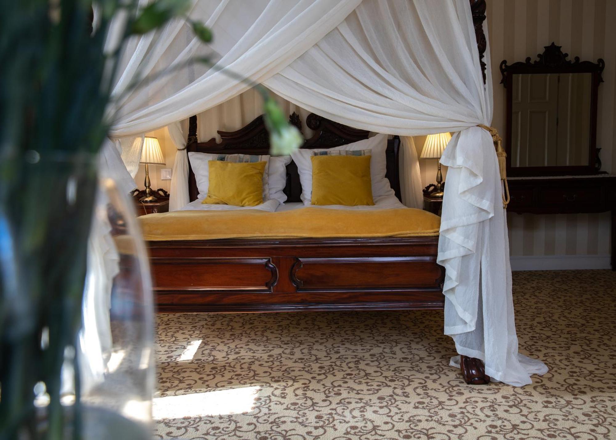 Hotel Debowy Biowellness & Spa Gory Sowie Бєлява Екстер'єр фото